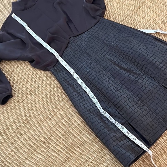 ASOS Faux Crocodile Dress Size 2 NWT - Picture 8 of 13